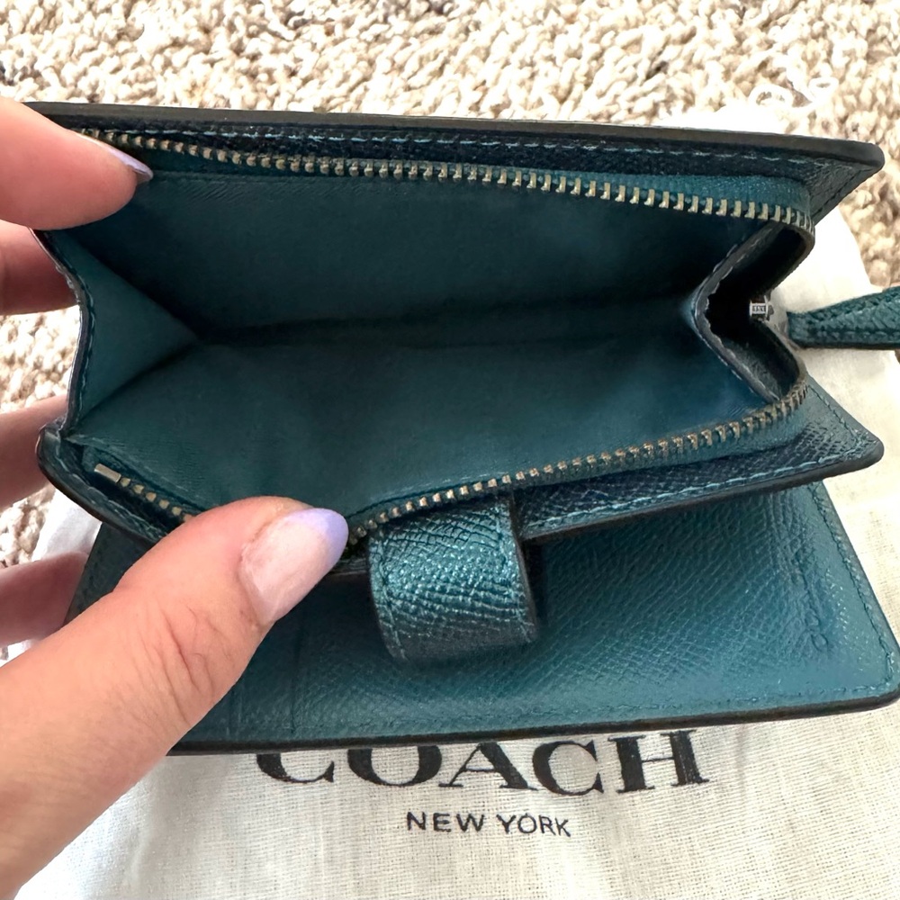Coach Metallic Teal Pebble Leather 2 way Crossbody with Matching Wallet - Picture 10 of 14